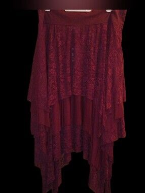 NWT Starling Reine Sz 28 Tiered Lace High-Low Skirt - Deep Burgundy